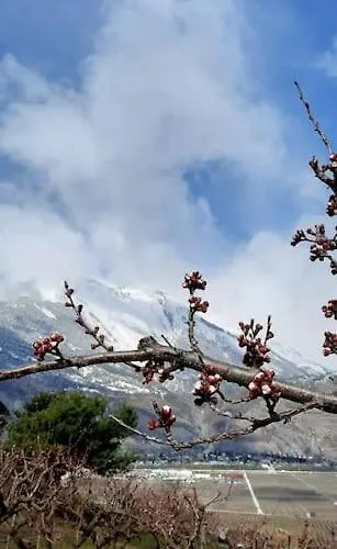 Grand 6 Personnes, Surf, Et Randonnees